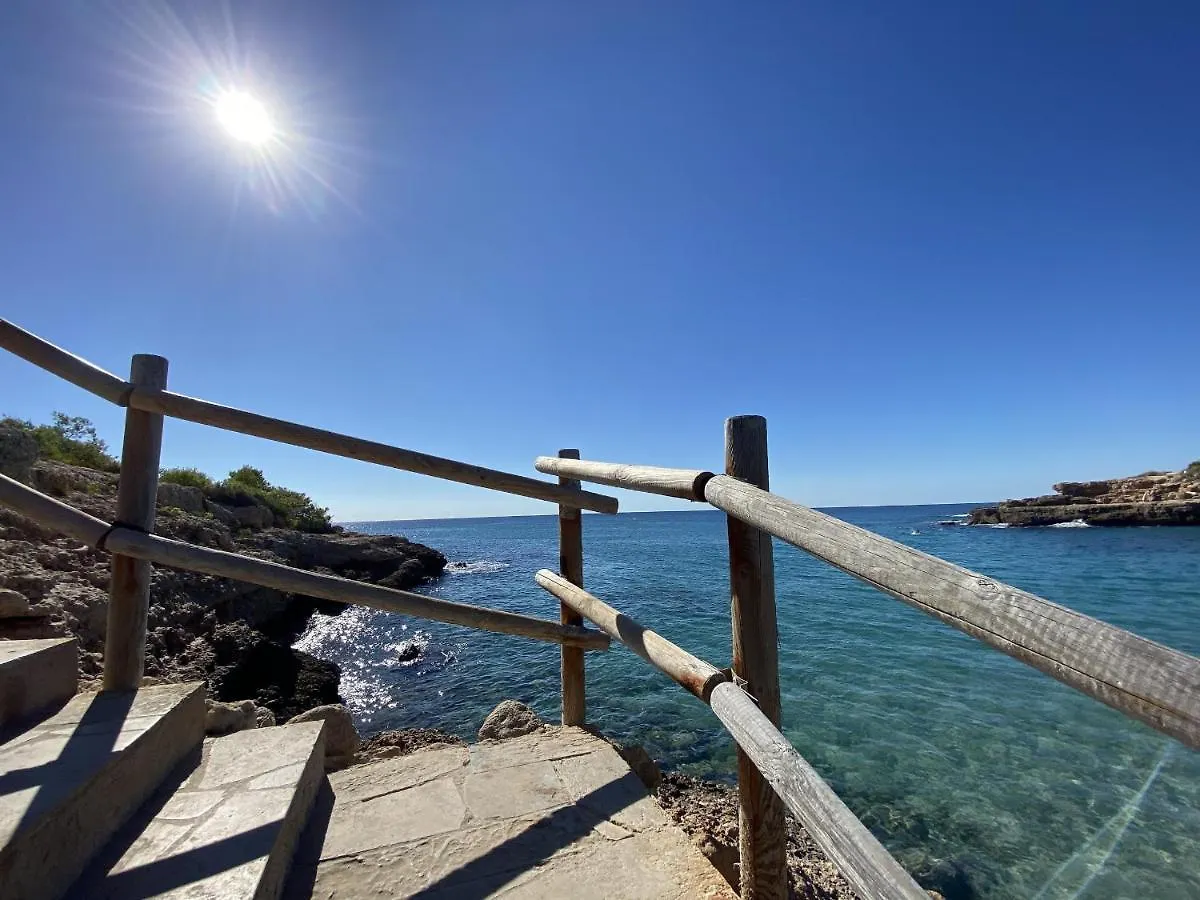 Villa Nerea With Air Conditioning & Private Swimming Pool Only 400M To The Beach Ideal For Families L'Ametlla de Mar